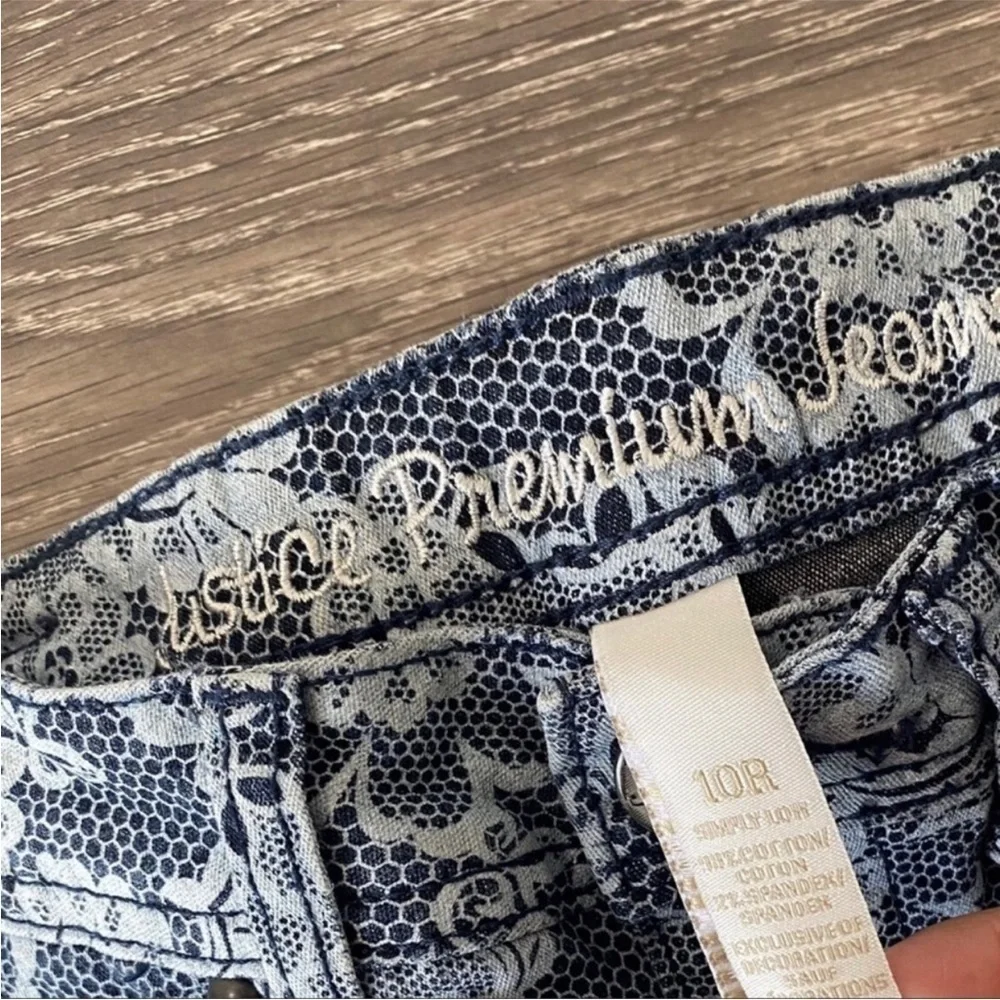 Justice Premium Floral skinny jeans. Size 10. New